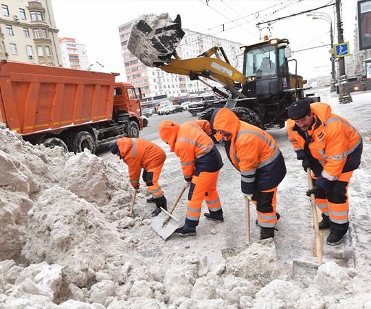 Уборка снега в Люберцах и  Московской области